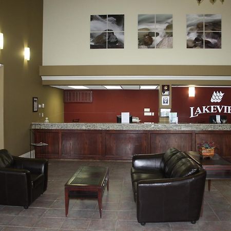 Lakeview Inns & Suites - Edson Airport West Экстерьер фото